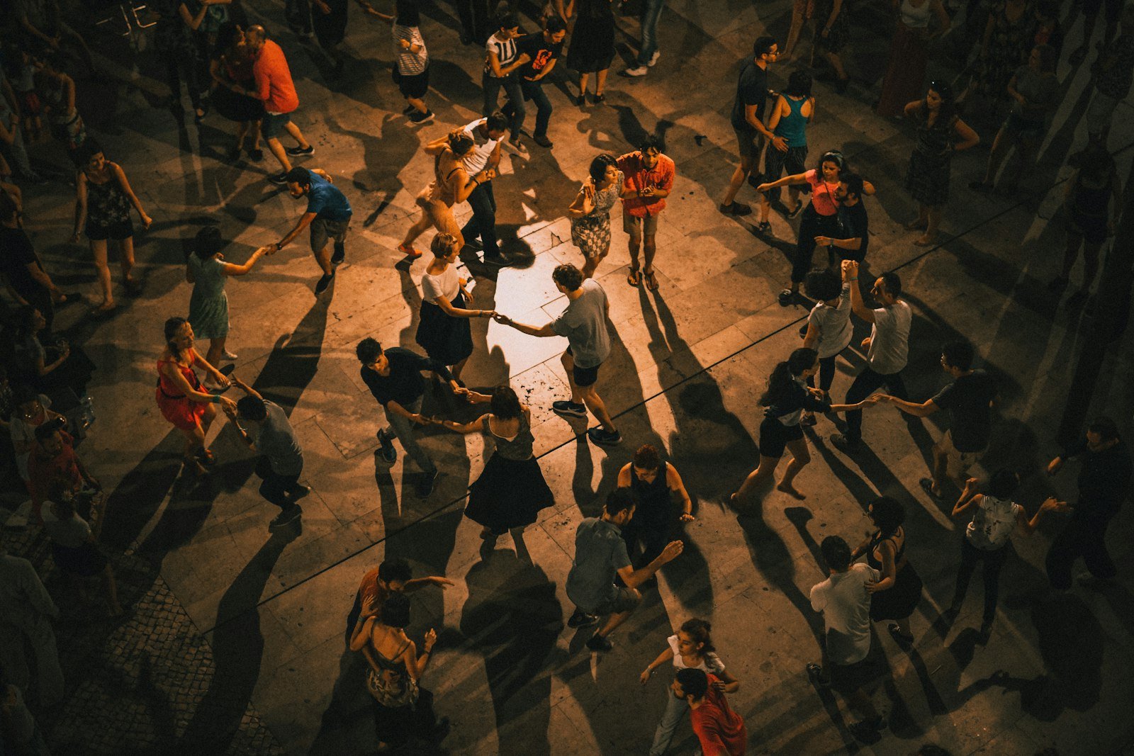 Where to Dance Salsa and Bachata in Toronto: A Guide to the City’s Latin Dance Scene